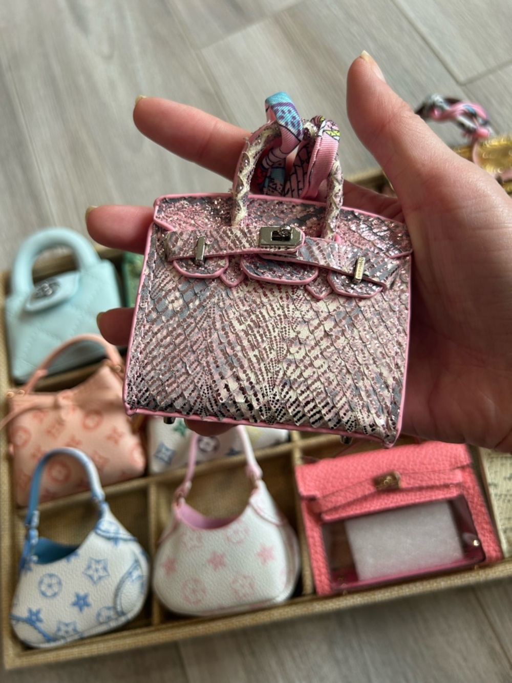 Mini Handbag Collection - clearance - Picture 2 of 6